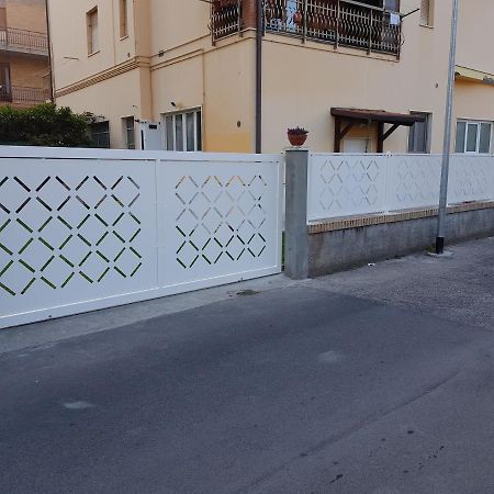 Casa Trilli Διαμέρισμα Grottammare Εξωτερικό φωτογραφία